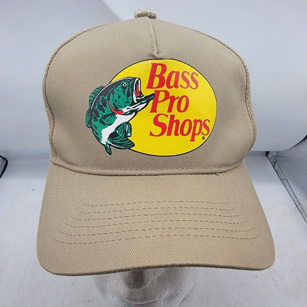 Bass Pro Shops Snapback Trucker Hat Cap Beige Logo Mesh Outdoor Fishing